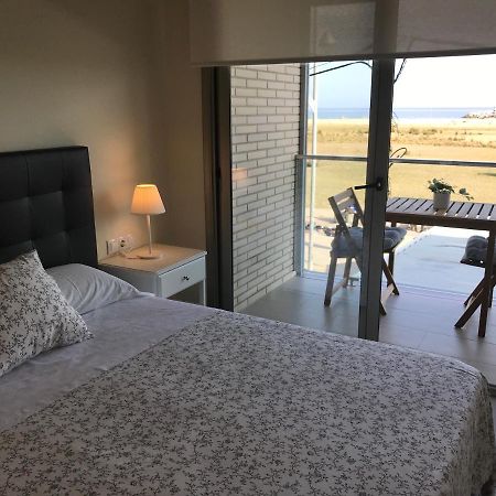 Apartaments Les Palmeres Комарруга Экстерьер фото