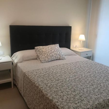 Apartaments Les Palmeres Комарруга Экстерьер фото