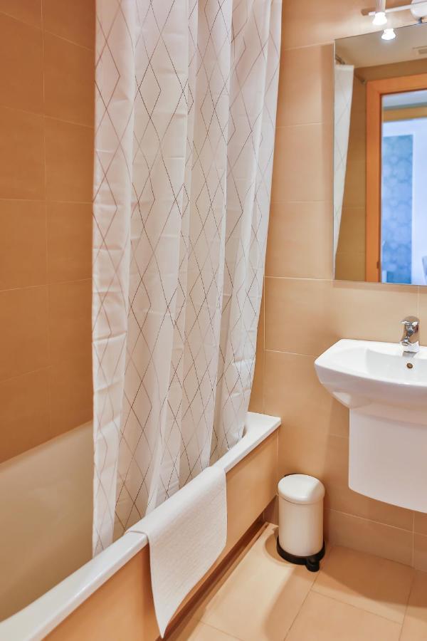 Apartaments Les Palmeres Комарруга Экстерьер фото