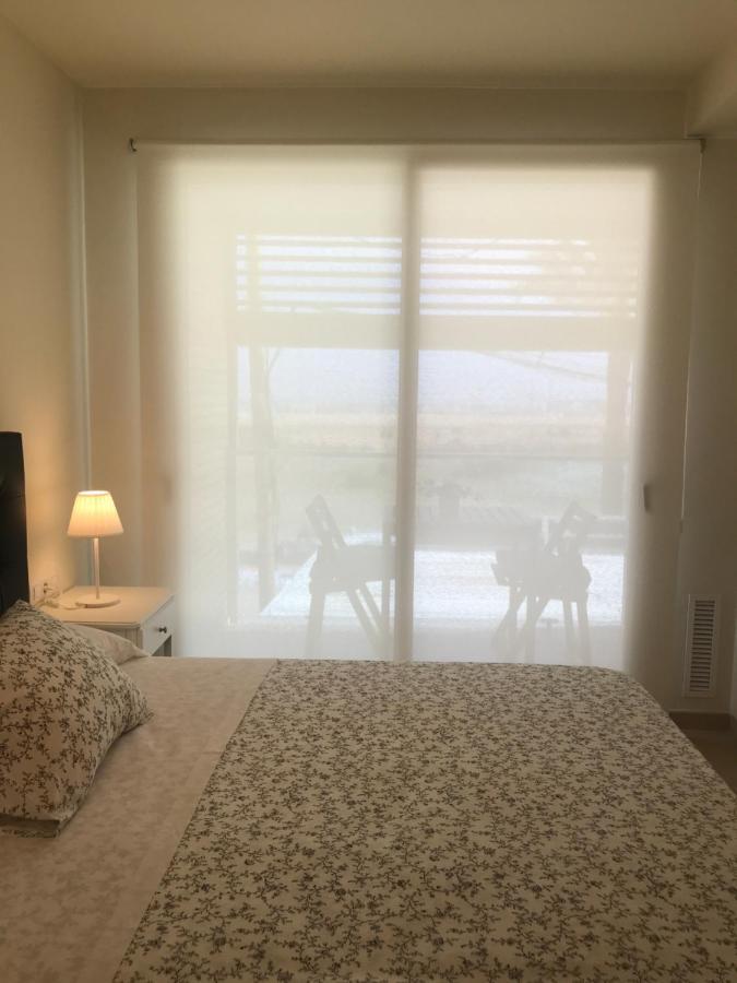 Apartaments Les Palmeres Комарруга Экстерьер фото
